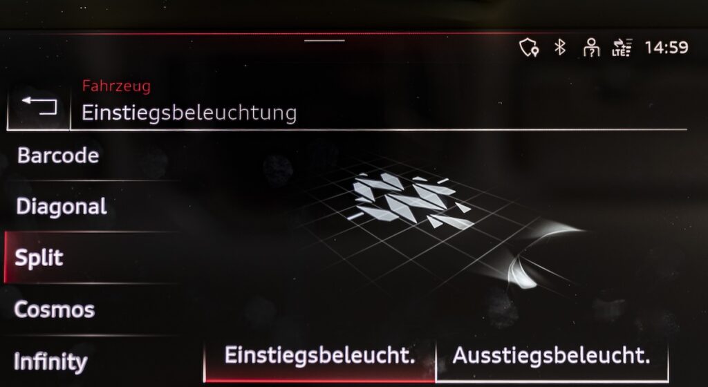 Audi S8 Display Einstiegsbeleuchtung-3 Motormag 02/2025