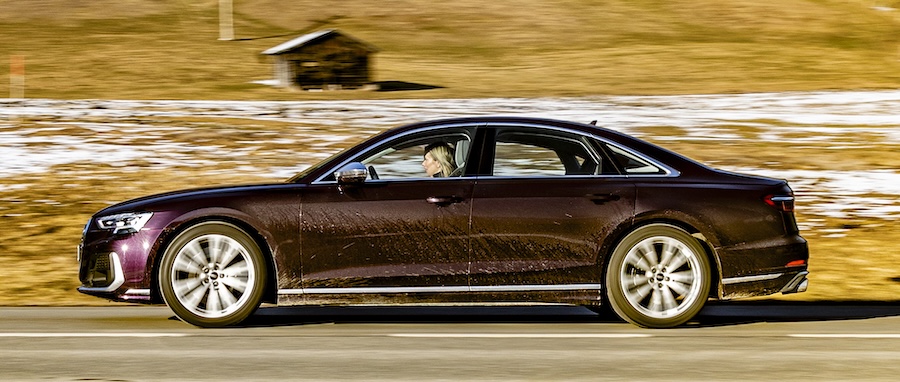 Audi S8 Mitzieher Motormag 02/2025