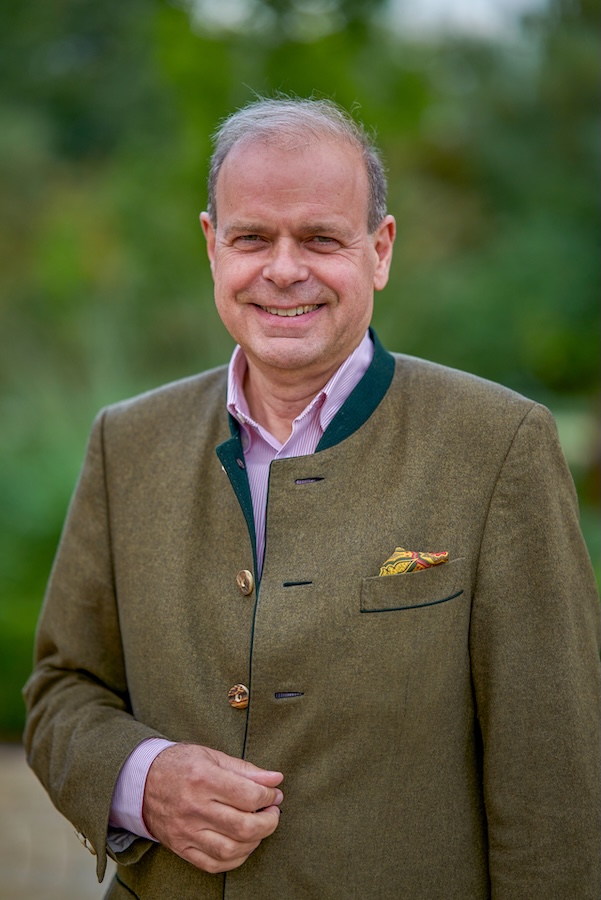 Hotel-Freiwerk-Private-Spa-Suiten-Dr.-Clemens-Ritter-von-Kempski