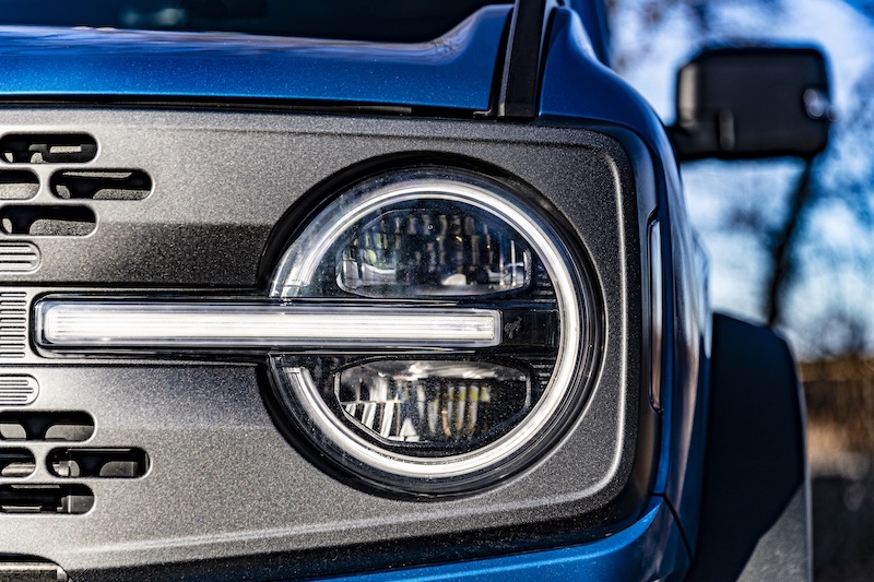 Ford Bronco aussen Scheinwerfer nah MotorMag 02-2025 SUVness