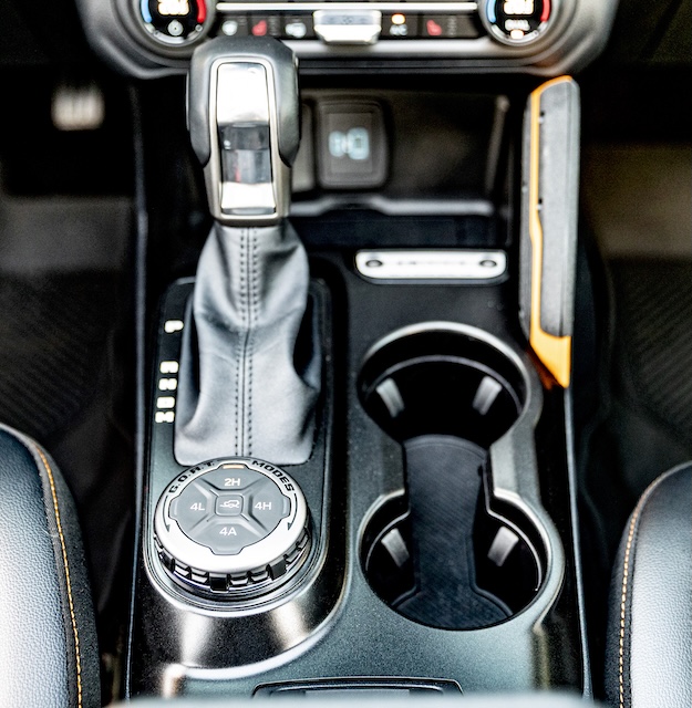 Ford Bronco innen Mittelkonsole MotorMag 02-2025 SUVness