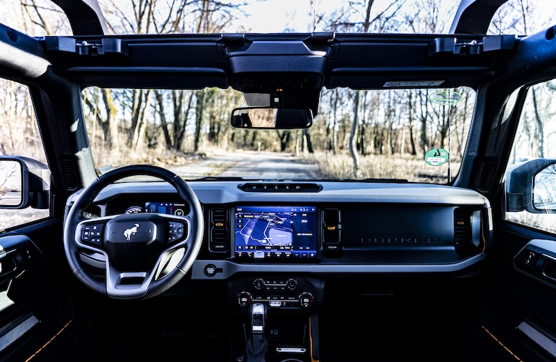 Ford Bronco innen Dashboard MotorMag 02-2025 SUVness