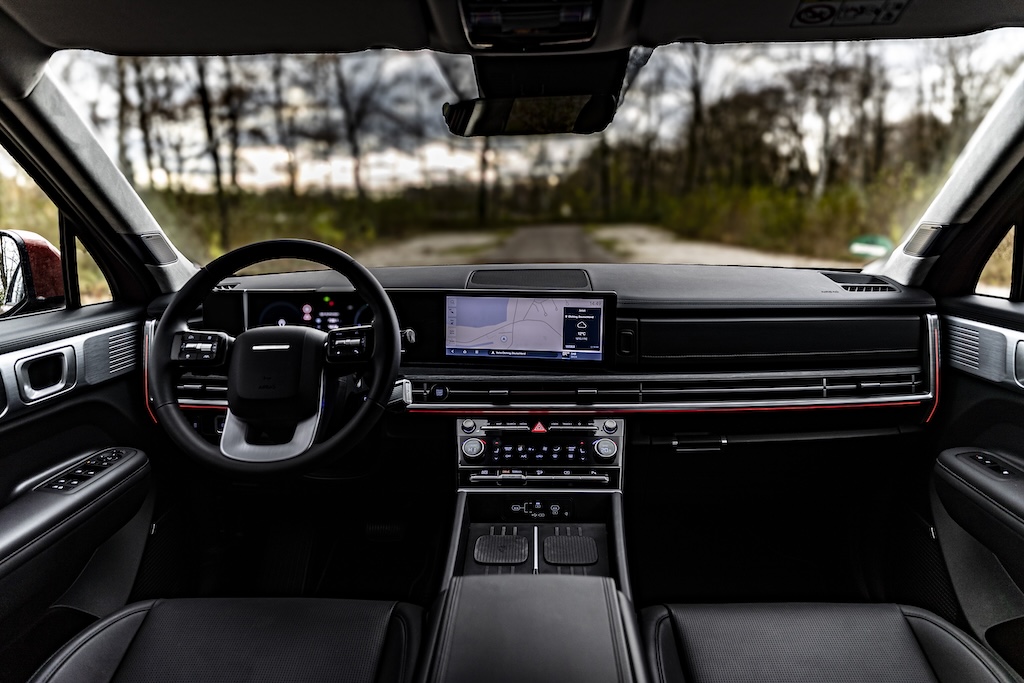 Hyundai Santa Fe MotorMag Reinhold Deisenhofer innen Cockpit