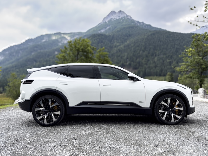 Longe Range Dual Motor Performance Paket Reinhold Deisenhofer MotorMag Flanke