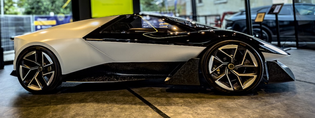 Lotus Theory 1 IAA München 2025 aussen Flanke MotorMag Reinhold Deisenhofer