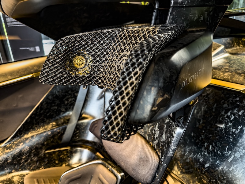 Lotus Theory 1 IAA München 2025 innen Kopfstütze MotorMag Reinhold Deisenhofer