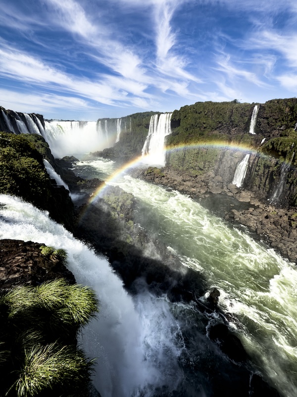 Iguazúwasserfälle Argentinien TRAVELness MotorMag 03-2025 Reinhold Deisenhofer Regenbogen2