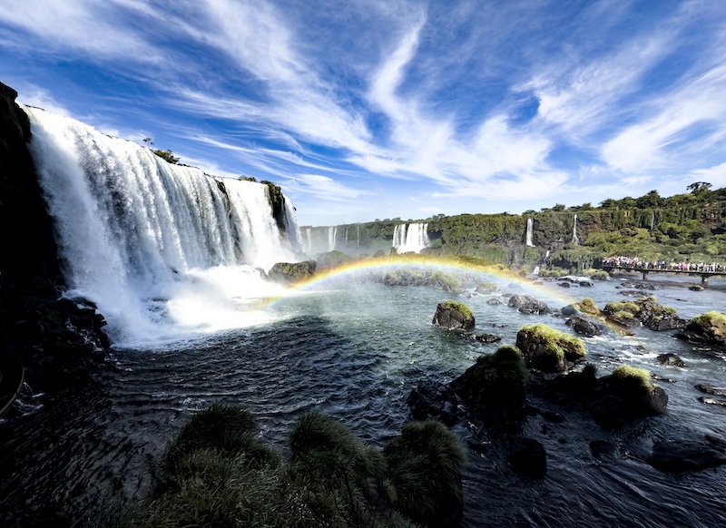 Iguazúwasserfälle Argentinien TRAVELness MotorMag 03-2025 Reinhold Deisenhofer Totale Regenboge4