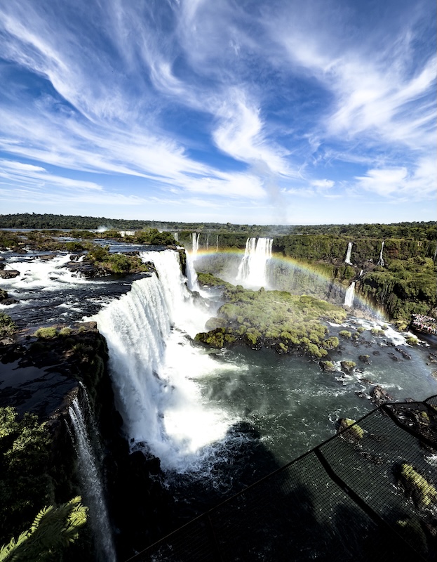 Iguazúwasserfälle Argentinien TRAVELness MotorMag 03-2025 Reinhold Deisenhofer Totale Regenbogen5