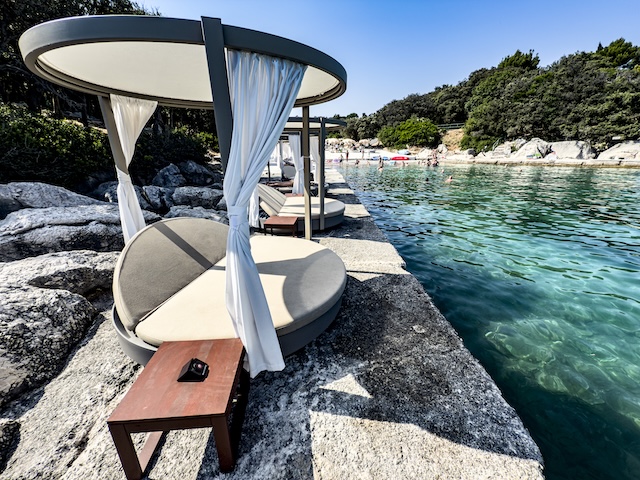 Arba Valamar Collection Rab TRAVELness MotorMag Reinhold Daybeds3