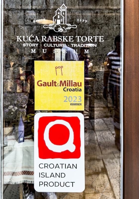 Arba Valamar Collection Rab TRAVELness MotorMag Reinhold Deisenhofer Rab-Torte