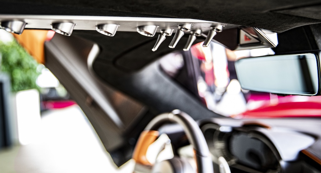 Alfa Romeo 33 Stradale Reinhold Deisenhofer Motormag innen Dachkonsole