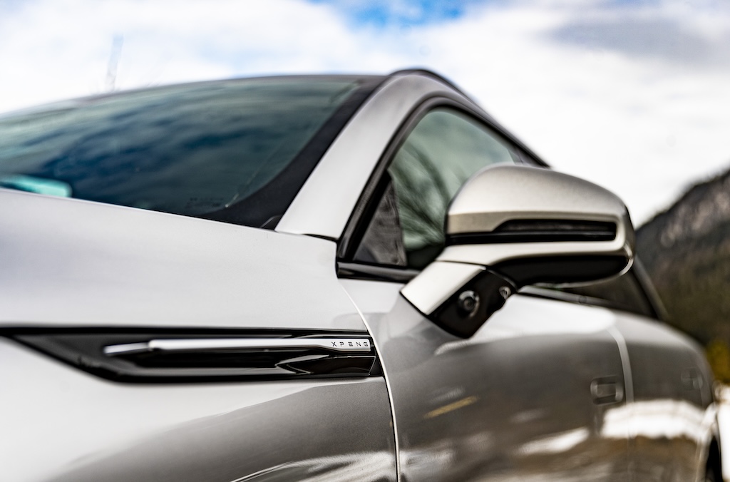 Xpeng G9 MotorMag Reinhold Deisenhofer aussen Seite rechts