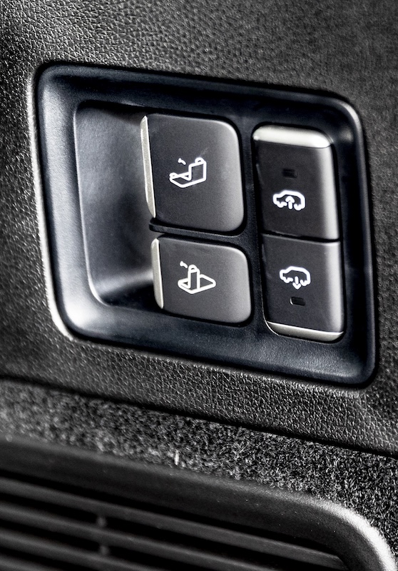 Xpeng G9 MotorMag Reinhold Deisenhofer innen dritte Sitzreihe Fernentriegelung