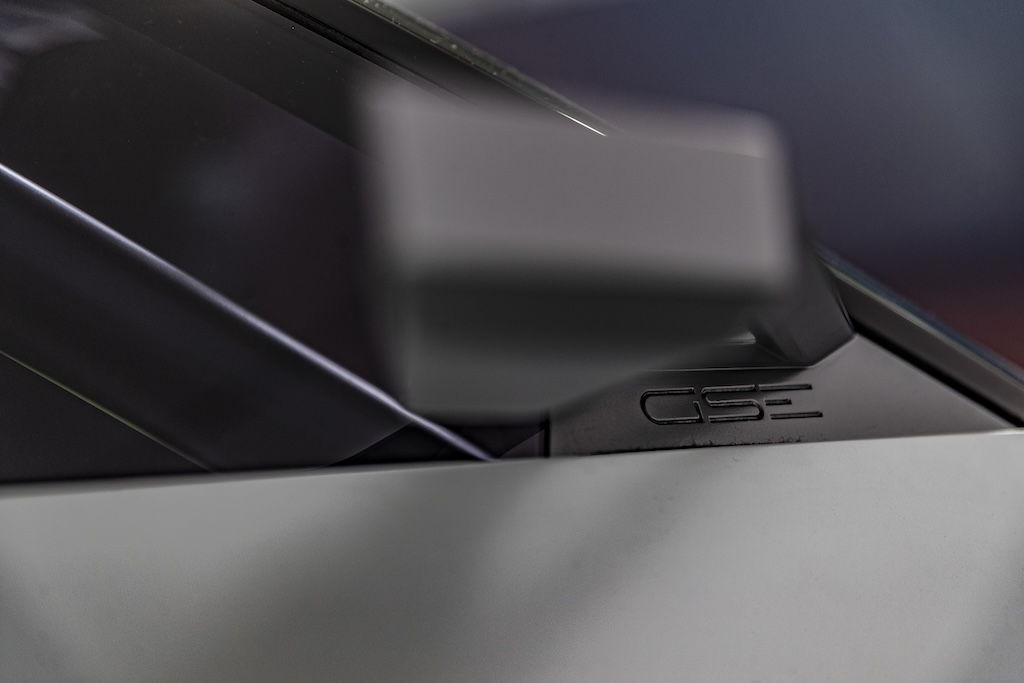 Opel Corsa GSE Vision Gran Turismo Reinhold Deisenhofer Motormag GSE Logo Aussenspiegel
