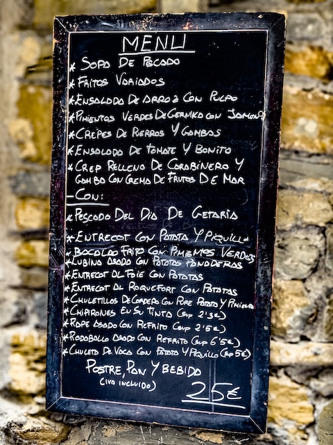 MotorMag Reinhold Deisenhofer San Sebastian aussen Gastronomie2