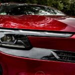 Alfa Romeo Junior-e MotorMag Reinhold Deisenhofer Front Scheinwerfer links nah aussen