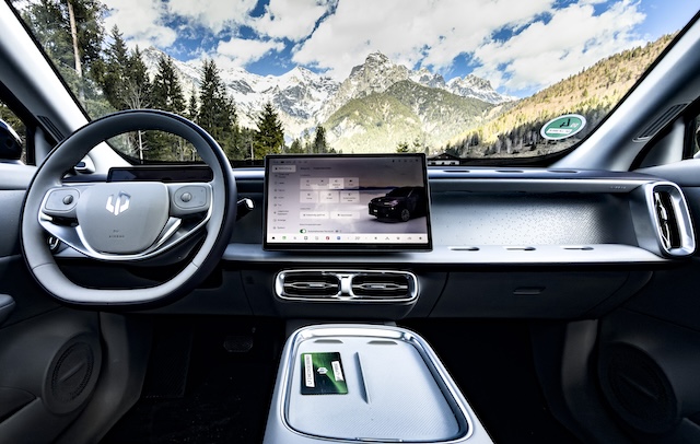 Leapmotor B10 innen total MotorMag Reinhold Deisenhofer