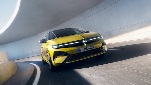 Opel Astra Design Skizze aussen Front