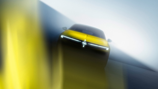 Opel Astra Design Skizze aussen Front total