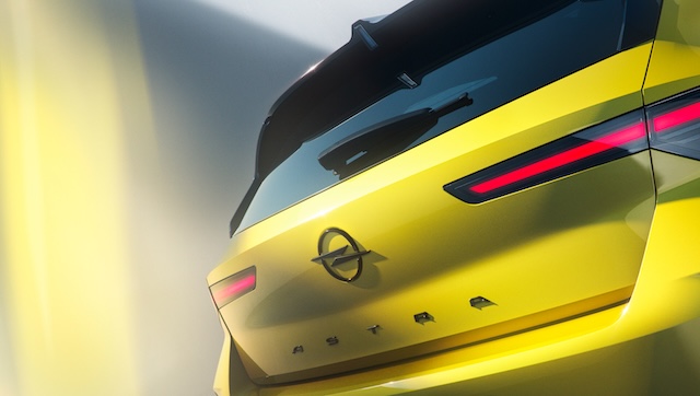 Opel Astra Design Skizze aussen Heck