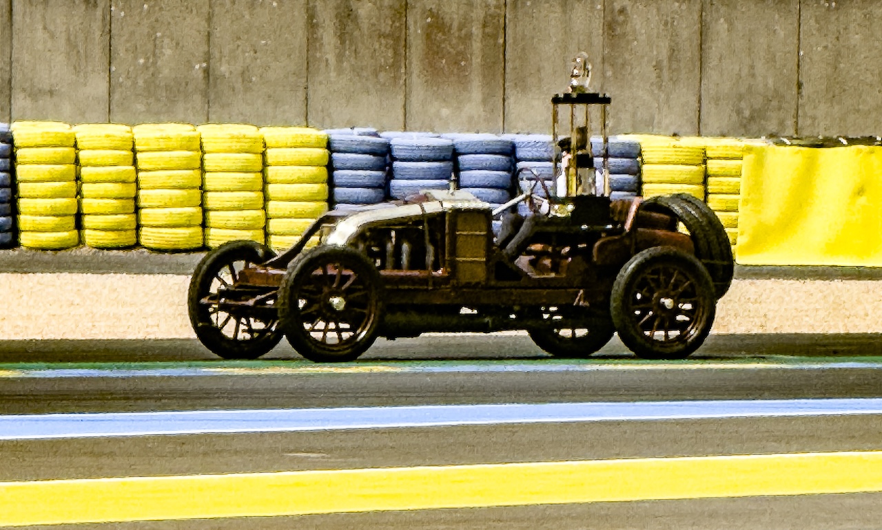 WEC 24h Le Mans 2026 Pokal historisch Reinhold Deisenhofer MotorMag nah
