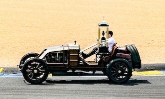 WEC 24h Le Mans 2026 Pokal historisch nah Reinhold Deisenhofer MotorMag